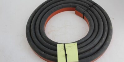 12 Ft long 1 1/2” tall 3/4” Wide 14/16” Slip lock Industrial Gasket *NEW* (B248) 1