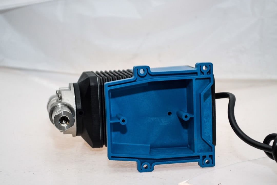 PULSATRON LB04SAATS2XXX PULSAFEEDER ELECTRONIC METERING PUMP (G22)