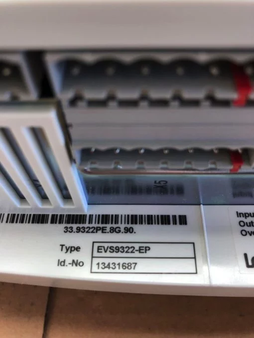NEW IN BOX LENZE EVS9322-EP SERVO CONTROLLER DRIVE, FAST SHIP! (B410) 3