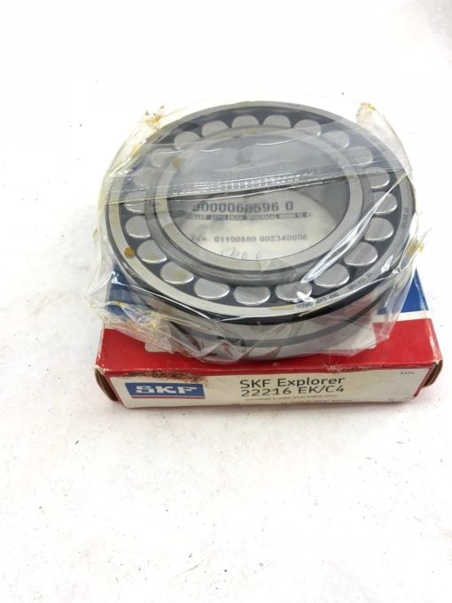 NEW IN BOX SKF 22216 EK/C4 SPHERICAL ROLLER BEARING, FAST SHIP! (B455) 1