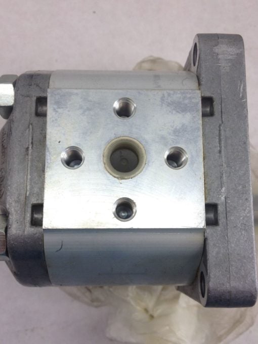 NEW IN BOX! MARZOCCHI C2F95G / F2F95G HYDRAULIC GEAR PUMP MOTOR (B110) 8