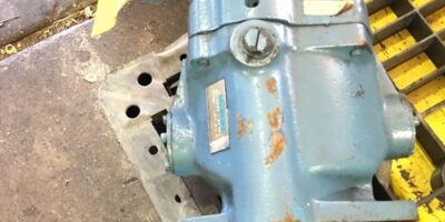USED EATON VICKERS PVB10-LSY40-CM-11 HYDRAULIC PISTON PUMP, FAST SHIP! (HP PT) 1