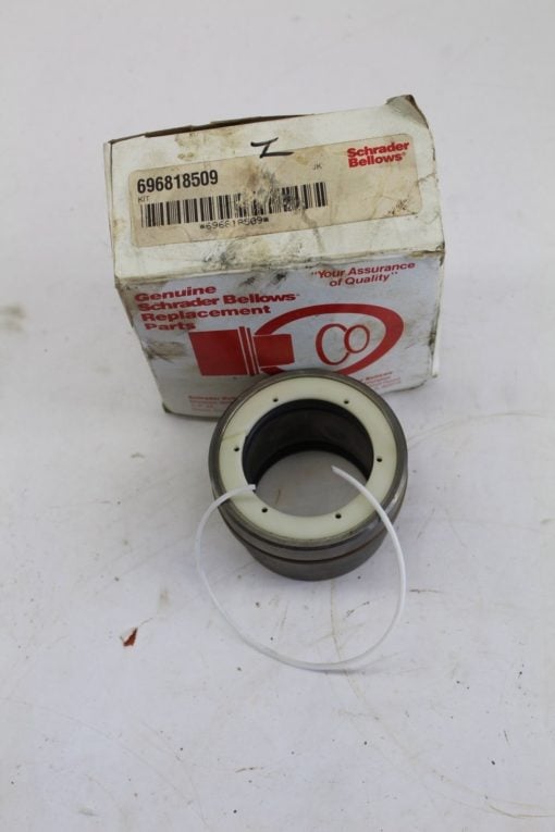 Schrader Bellows Replacement Parts 696818509 *NEW* (B250) 1