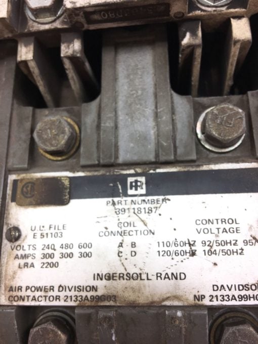 USED GOOD CONDITION INGERSOLL RAND 39118187 CONTACTOR 300AMP STARTER, B368 2