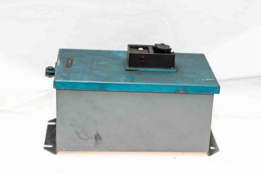 SQUARE D 2510 MBA 2 / MBO 2 MANUAL MOTOR STARTER TYPE 12 ENCLOSURE USED (B90) 1