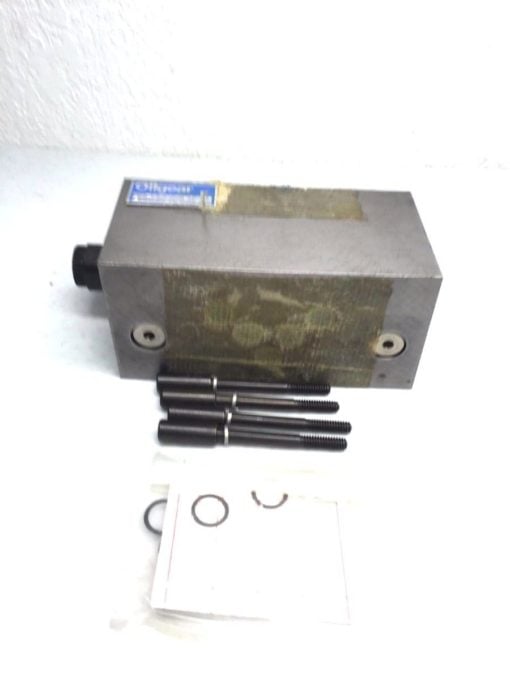 OILGEAR 05-45/A-04/B-00/1-ABCD-C HYDRAULIC VALVE (B49) 1