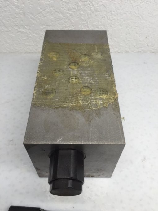 OILGEAR 05-45/A-04/B-00/1-ABCD-C HYDRAULIC VALVE (B49) 3