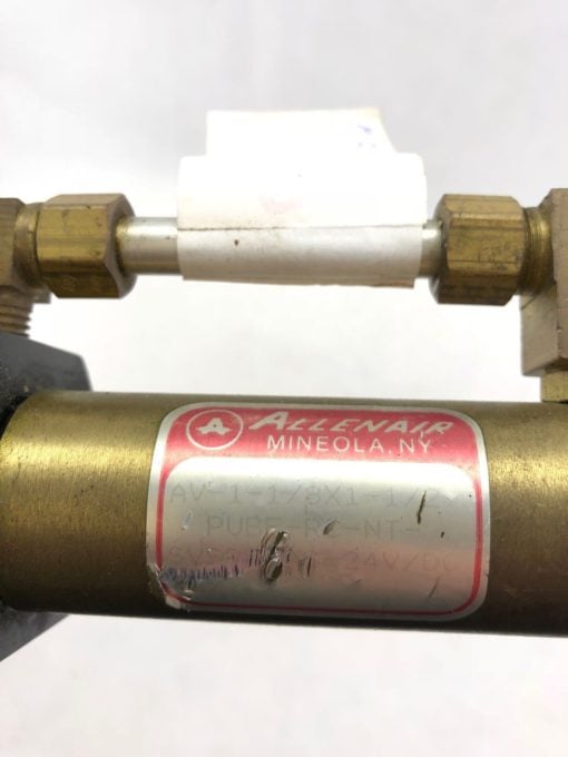 NEW ALLENAIR AV-1-1/8X1-1/2 PUBE-RC-NT 24VDC PNEUMATIC CYLINDER FAST SHIP! (B434 2