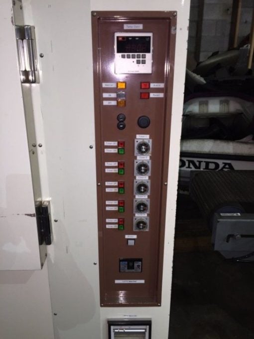 CHUO RIKEN TEST CHAMBER OVEN BST-164 0-250C TEMP 4