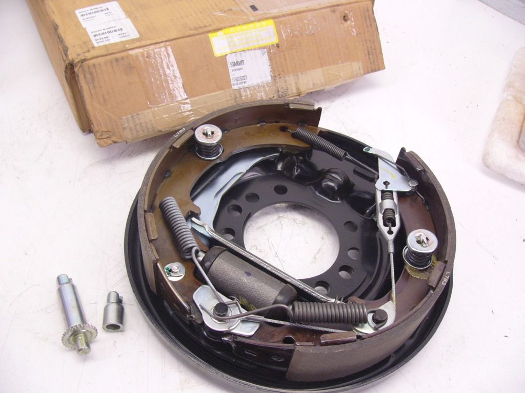 YALE BRAKE ASSEMBLY YT580051327 (B98)