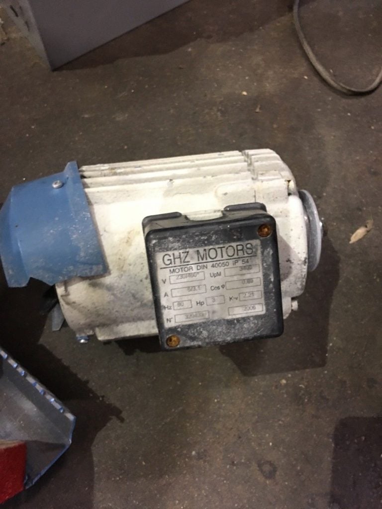 GHZ DIN 40050 IP 54 230/460 VAC 3HP ELECTRIC MOTOR, (NM4PT)