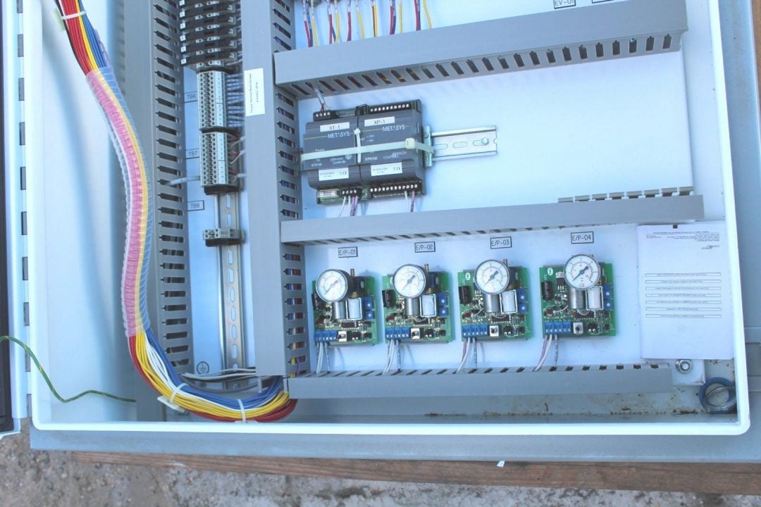 Johnson Controls STD DX Panel A423010LP RY20847 Metasys Panel ** (P22)