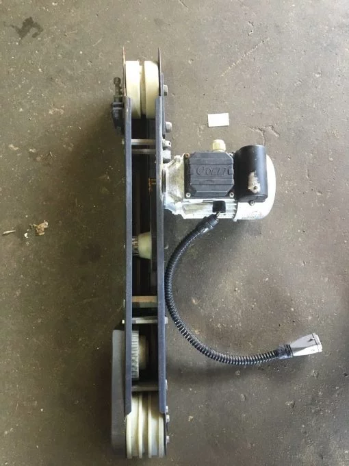 25853-004