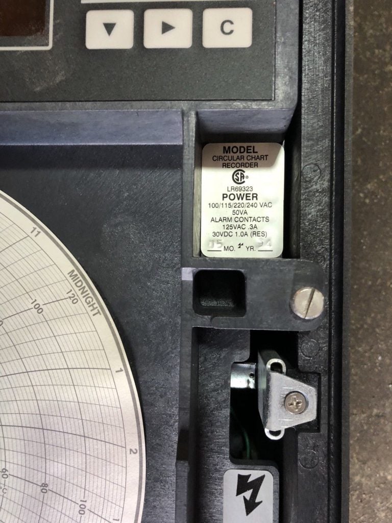 LEEDS & NORTHRUP LR69323 CIRCULAR CHART RECORDER 100/115/220/240VAC