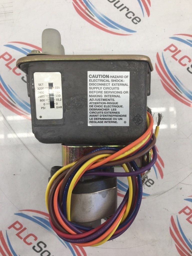 BARKSDALE PRESSURE ACTUATED SWITCH C96223, 2503000PSI 17.2207BAR