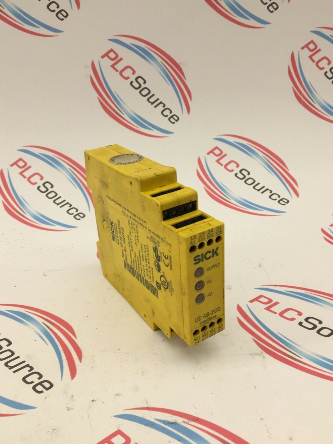 SICK SAFETY RELAY UE 482OS2D2