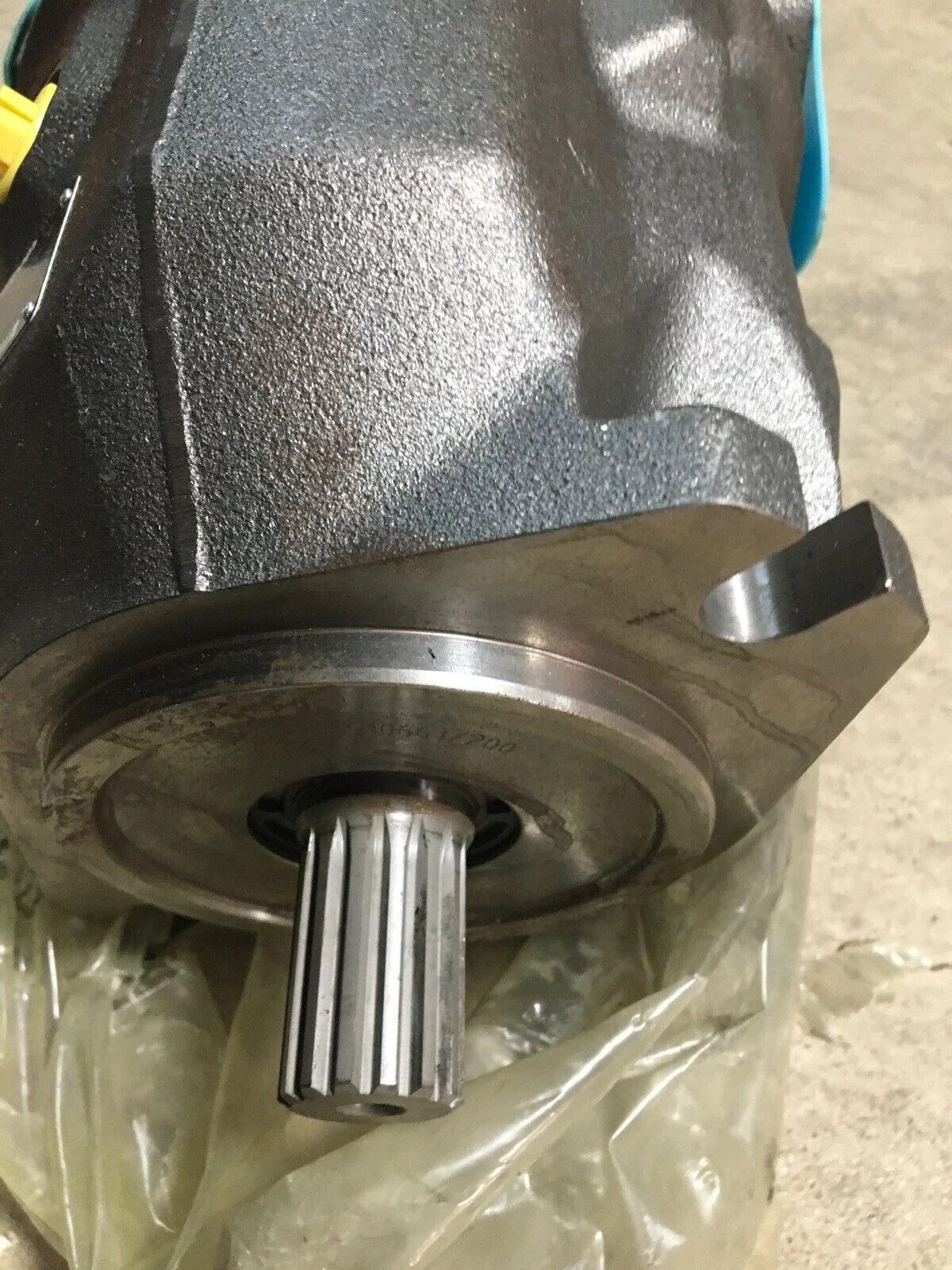 REXROTH A10VS0-71 DR/31R-PRA12KB5-S0512 R910970517 PISTON PUMP - Image 4