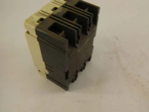 CUTLER HAMMER FD3060 SERIES C NEW, NO BOX (F141) 3