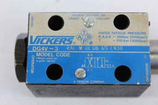 Eaton Vickers Control Valve DG4V-3-2AL-M-UL-D6-60-EN38 *NEW* (J79) 2