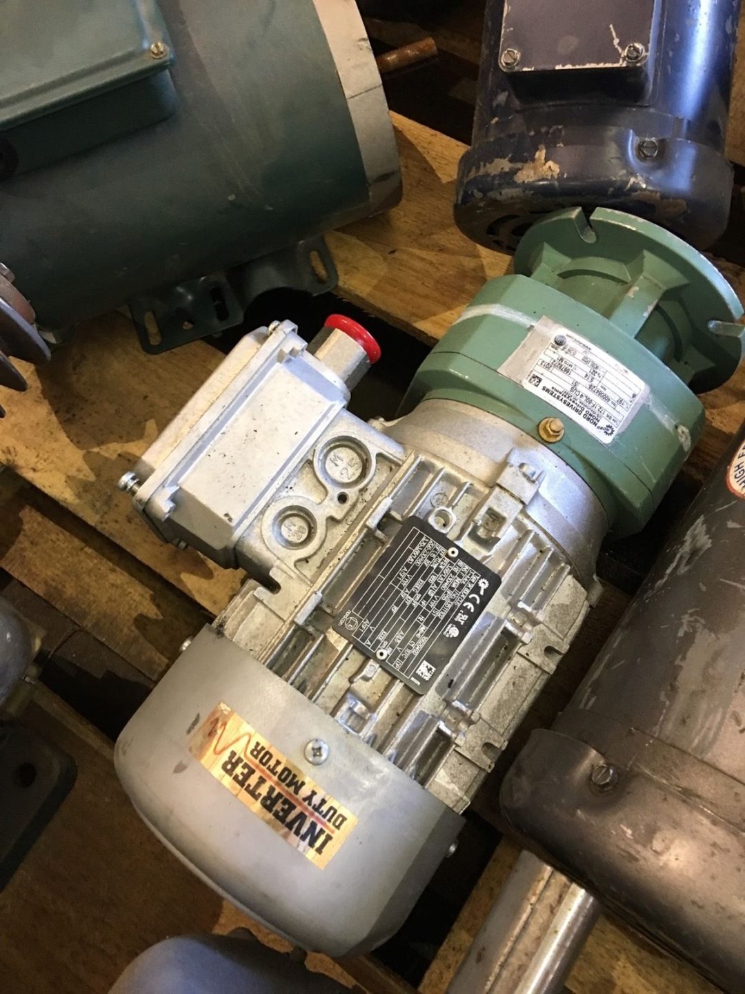 NORD 3 PHASE GEAR MOTOR SK80L/4CUS SK172.1F80L/4CUS, 5.141 RATIO, (NP6)