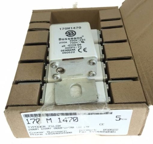 NEW BOX OF 5 COOPER BUSSMAN 170M1470 Semiconductor Fuses 690VAC, 200A, (F63) 2