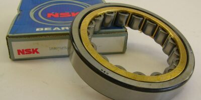 NSK BEARINGS NU220EMC3 NU22OEMC3 205 OUTER RING ASSEMBLY NEW IN BOX!!! (J15) 1